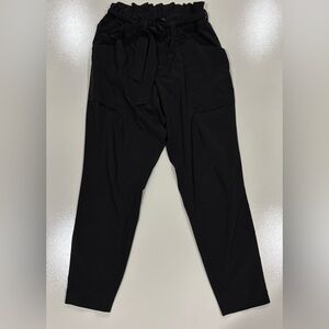 Athleta Women's Skyline Athleisure Black Cargo Pants